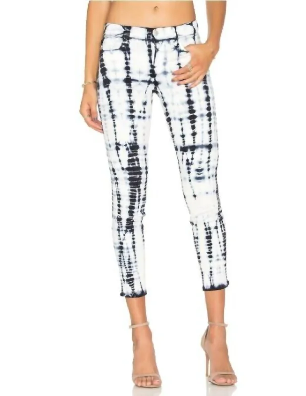 Women's Comfortable Lounge Garments Capri Crop Tie Dye Skinny Jeans In Blue & White