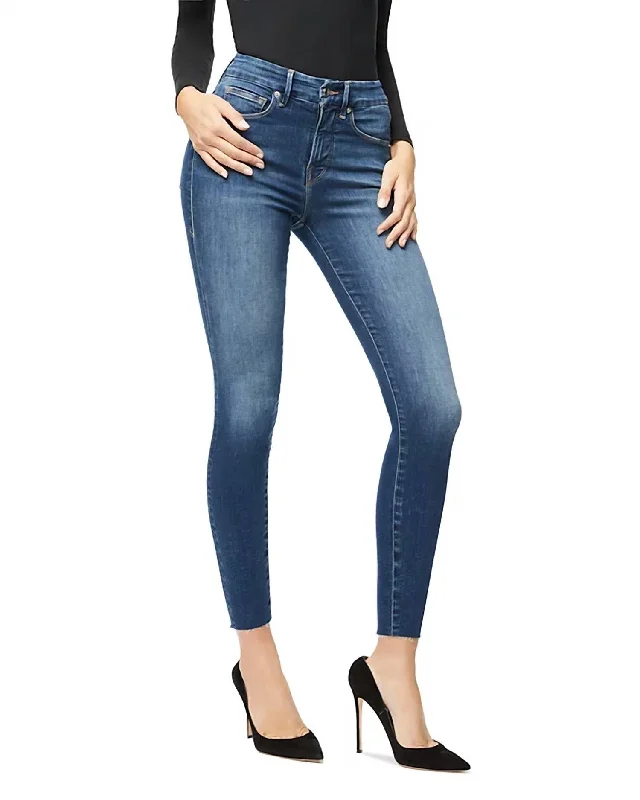 Women's Casual Attire High Waist Crop Raw Edge Jean In Blue