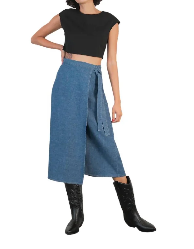 Women's Clothing Evelyn Wrap Skirt In Sundance Sky