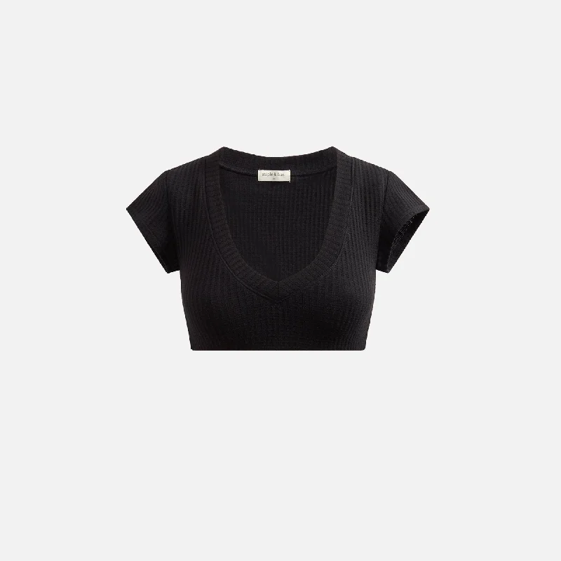 Casual Attire For Women Staple & Hue Tully Top - Black