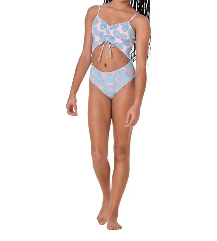 Women's Urban Clothing Peek A Boo Swimwear In Butterfly