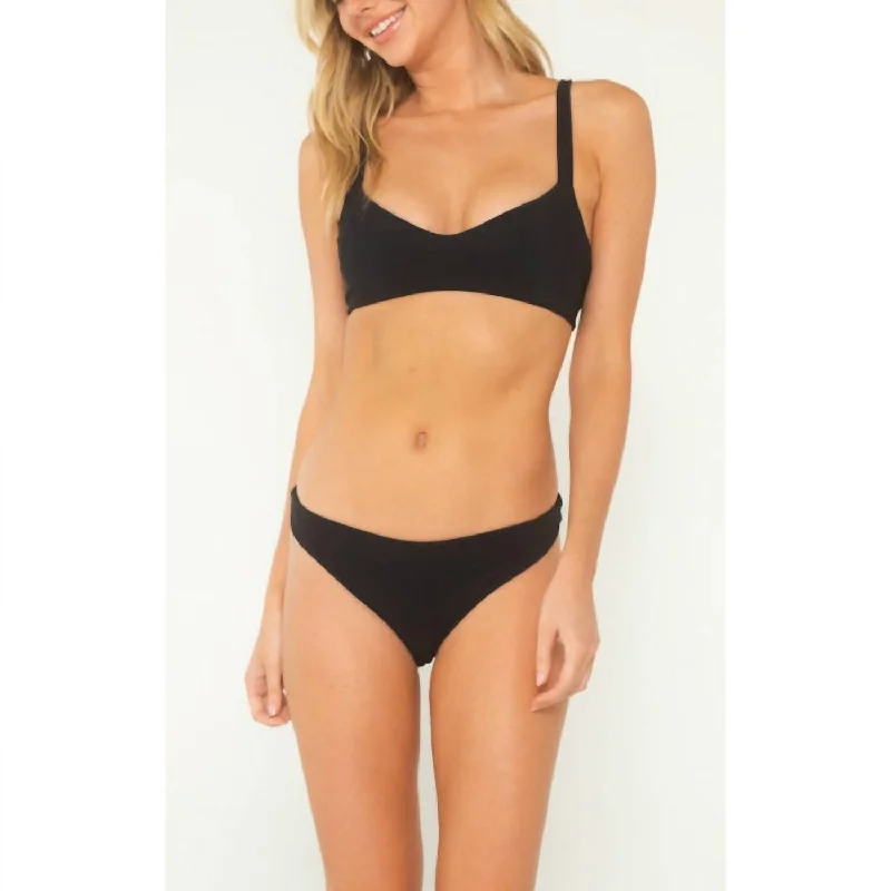 Vintage-Inspired Women's Clothes Solid Willa Bikini Top In Black